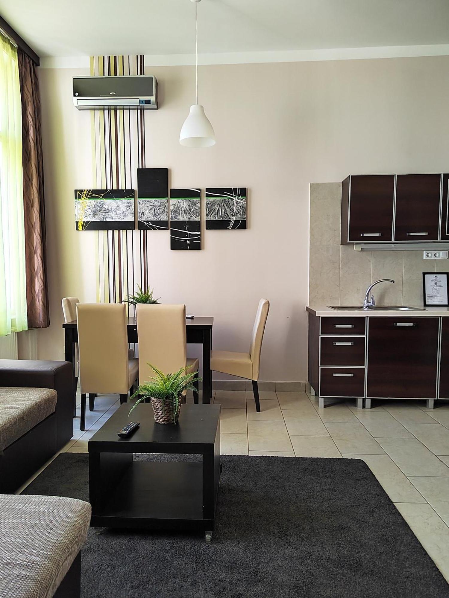 Central Walk Fashionstreet Apartmnts Budapest Eksteriør bilde