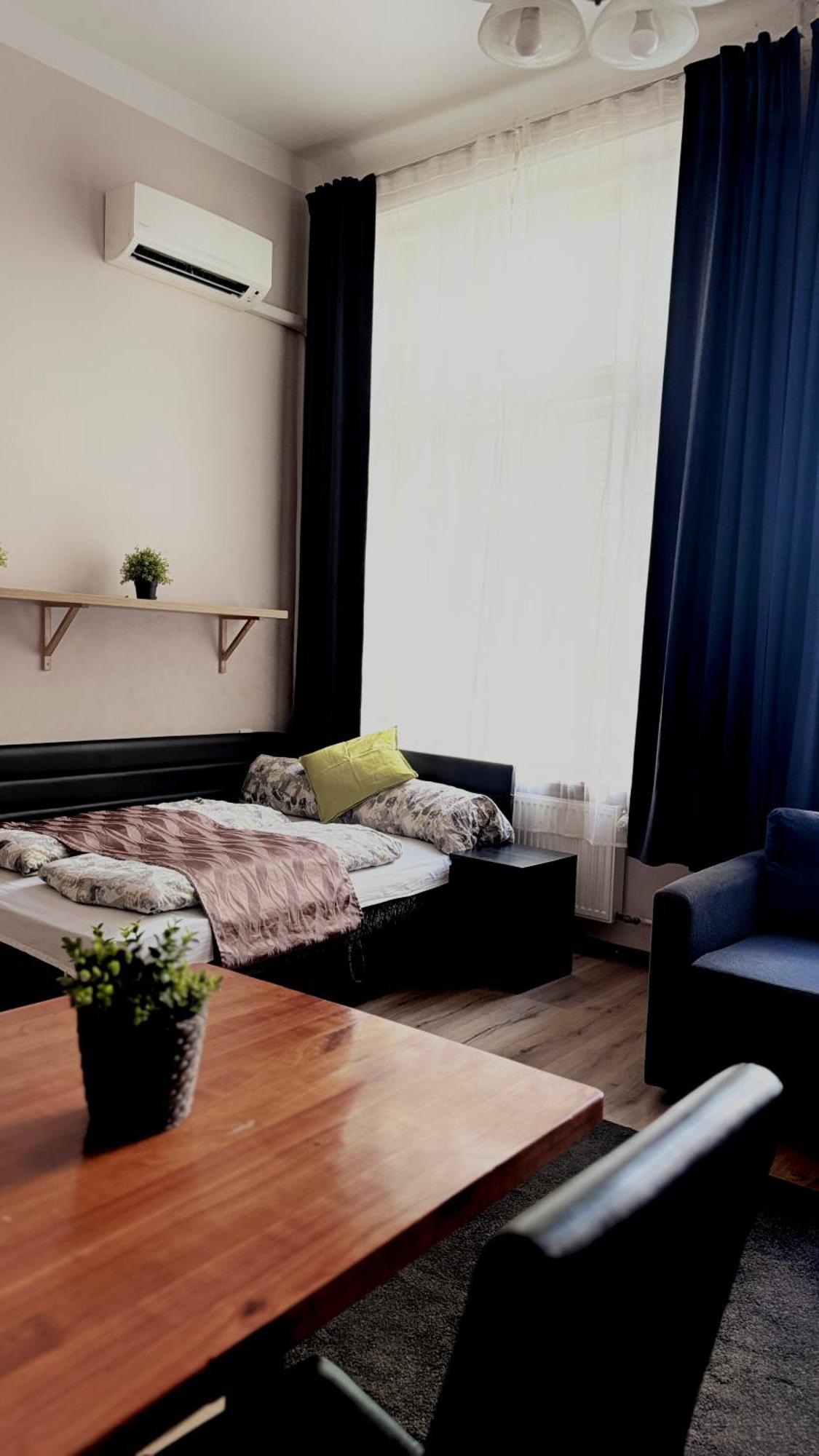 Central Walk Fashionstreet Apartmnts Budapest Eksteriør bilde