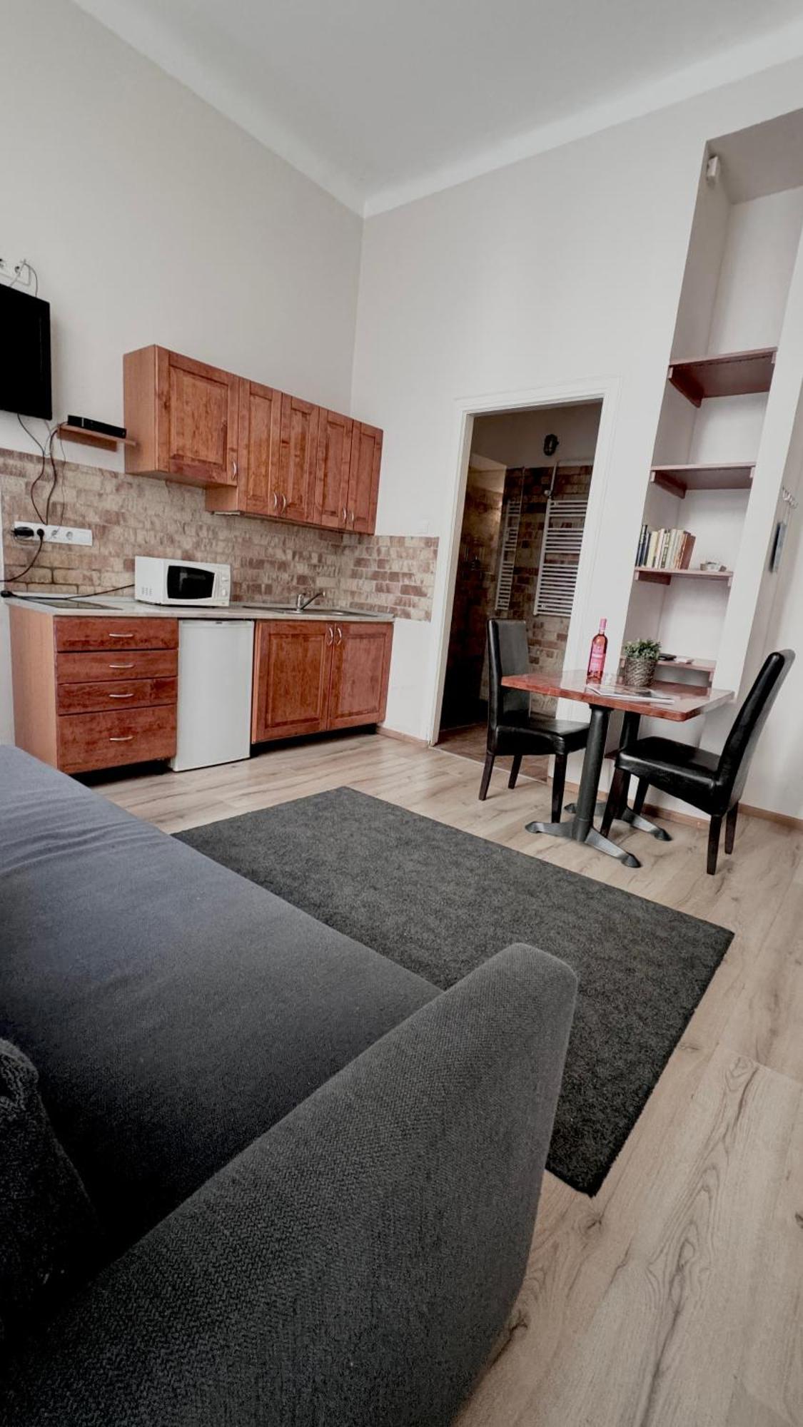 Central Walk Fashionstreet Apartmnts Budapest Eksteriør bilde